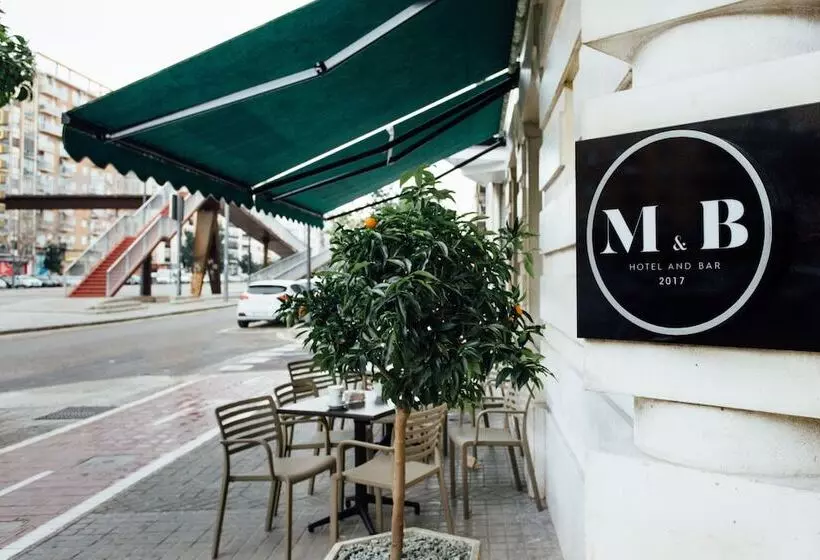 فندق Malcom And Barret