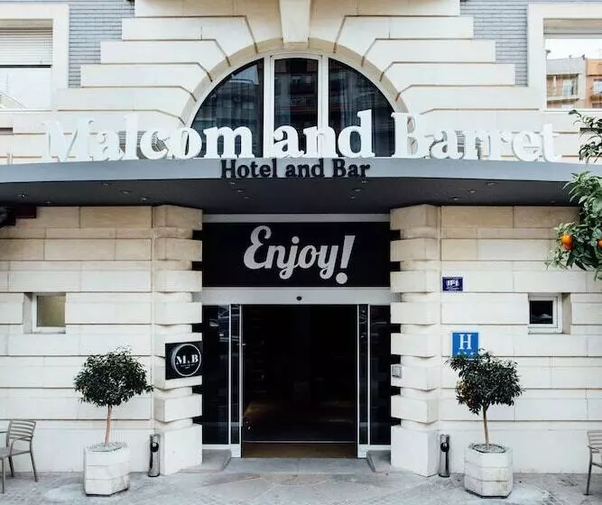 فندق Malcom And Barret