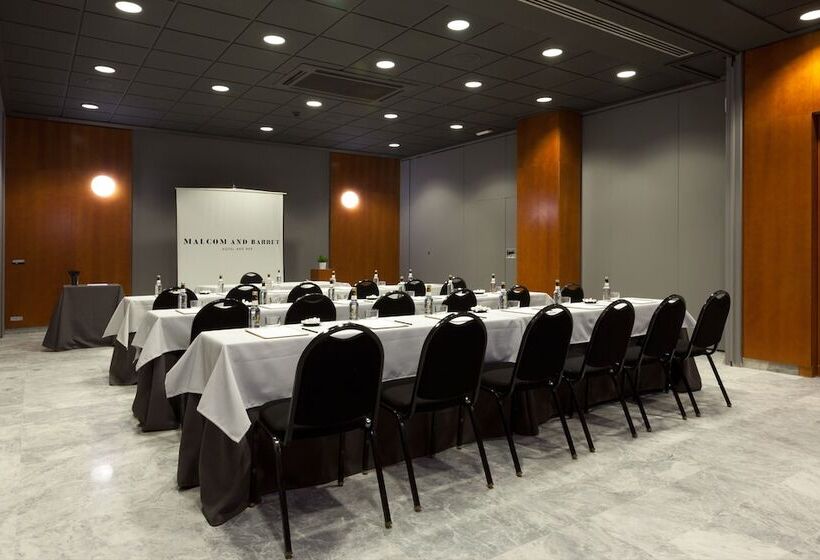 هتل Malcom And Barret