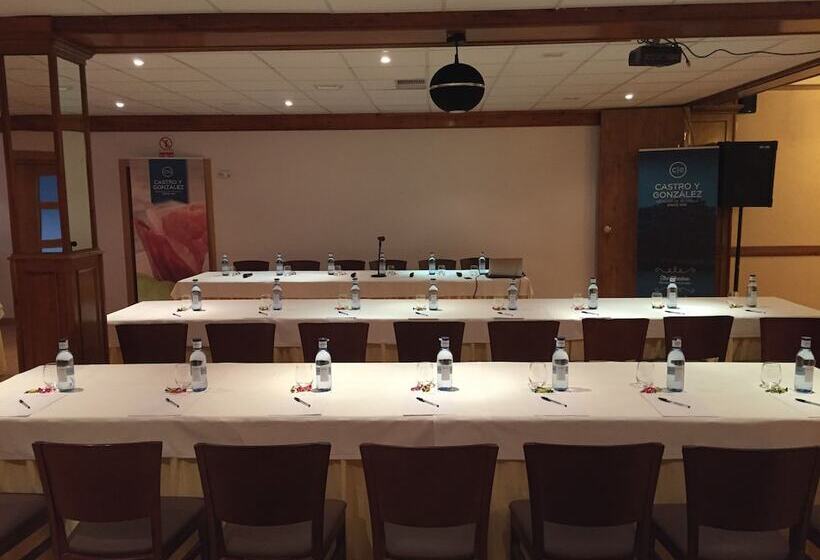 فندق Mozarbez Salamanca