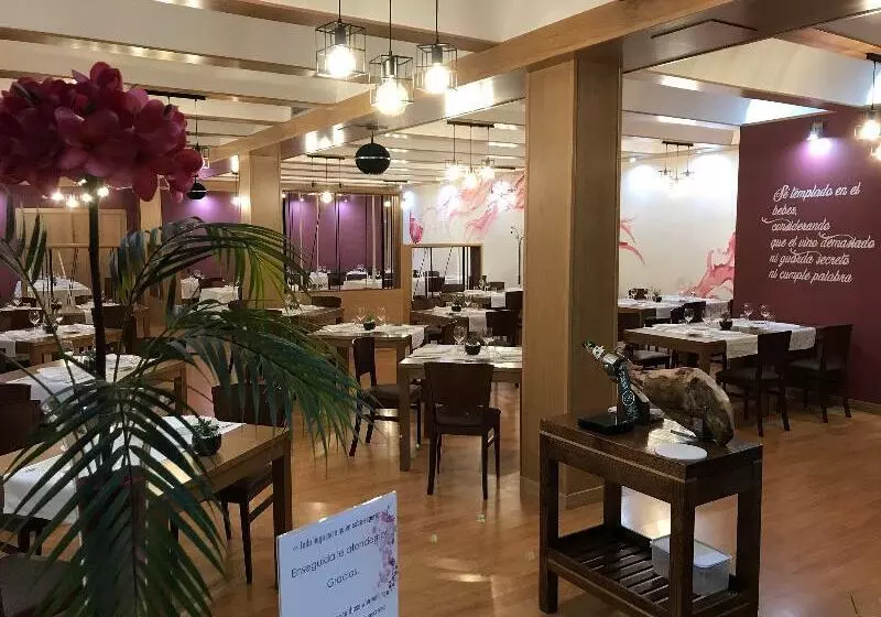 בית מלון כפרי Mozarbez Salamanca