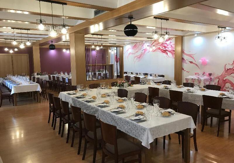 فندق Mozarbez Salamanca