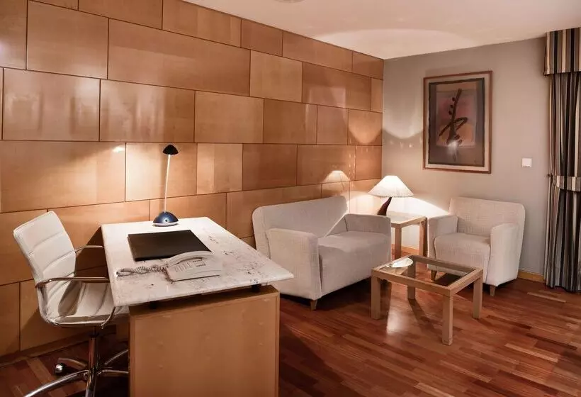 فندق Ciudad de Valladolid