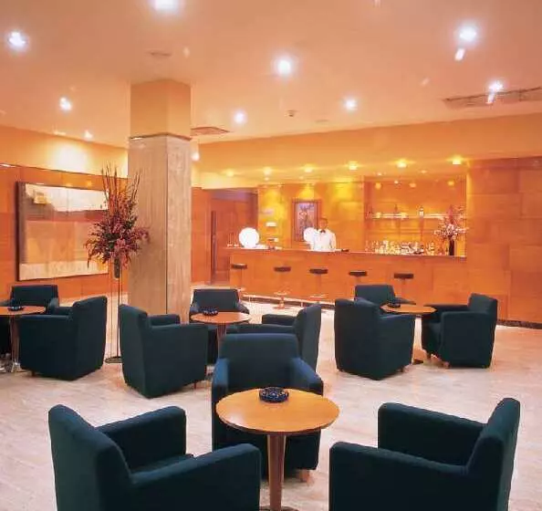 فندق Ciudad de Valladolid