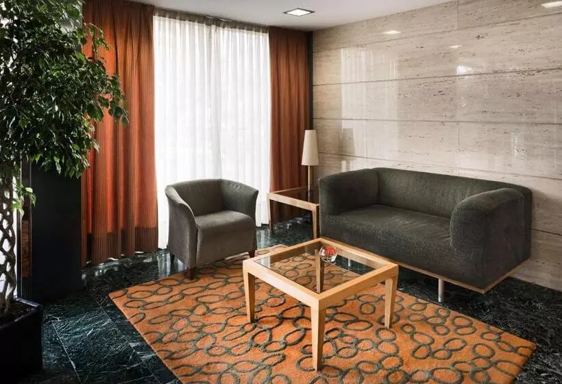 فندق Ciudad de Valladolid