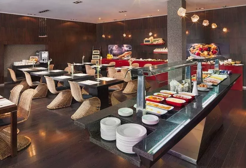 فندق Barceló Santa Cruz Contemporáneo