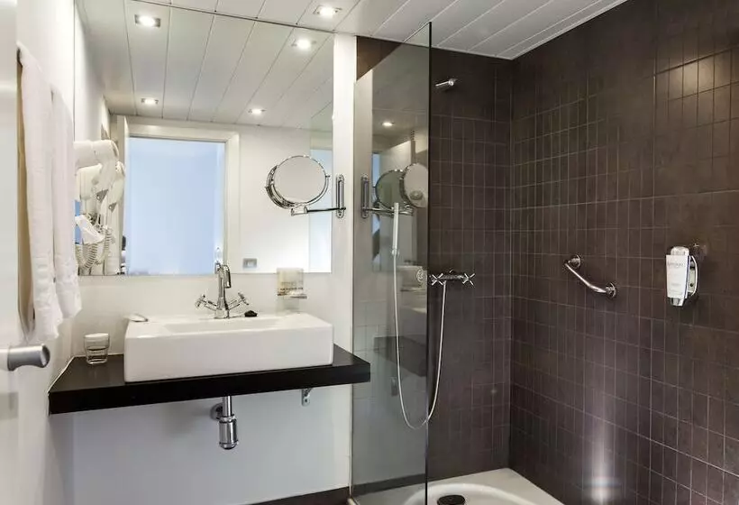 فندق Barceló Santa Cruz Contemporáneo