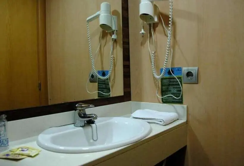 Hotel President