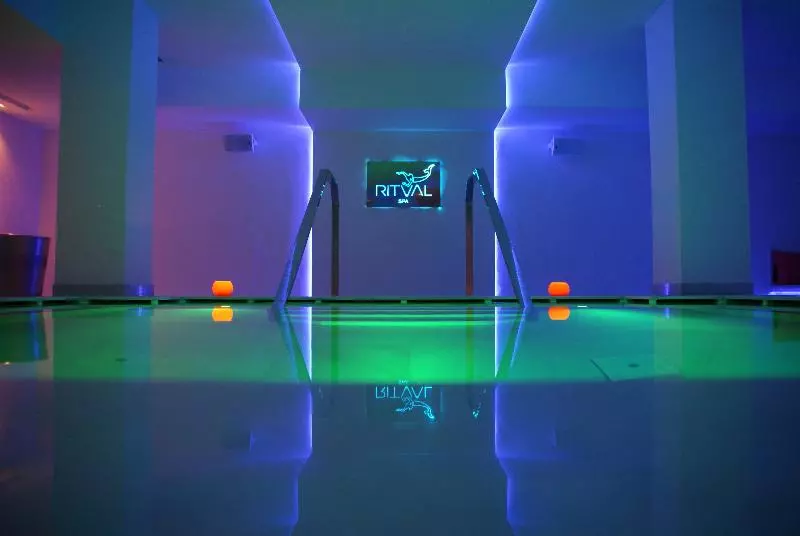 Отель Ritual Torremolinos  Adults Only