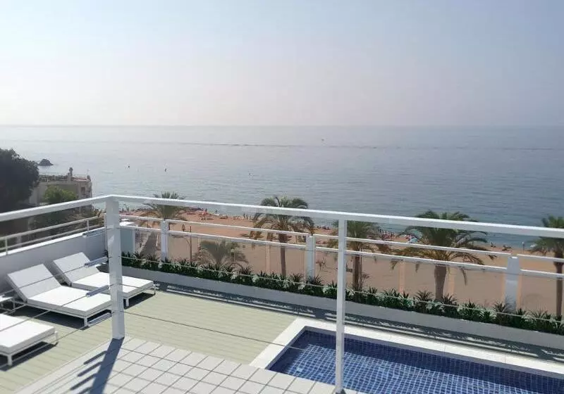 فندق Rosamar Maritim 4