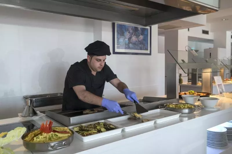 فندق Rosamar Maritim 4