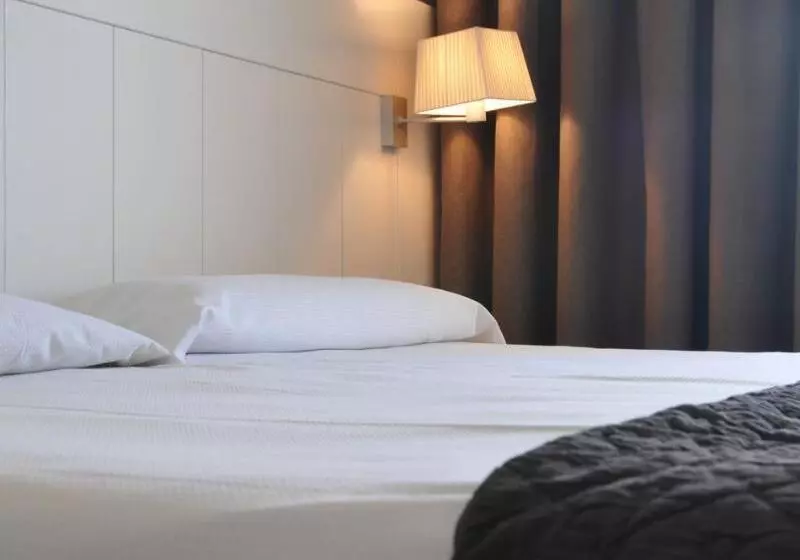 هتل Rosamar Maxim 4  Adults Only