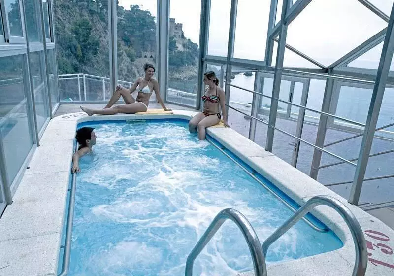 هتل Rosamar Maxim 4  Adults Only