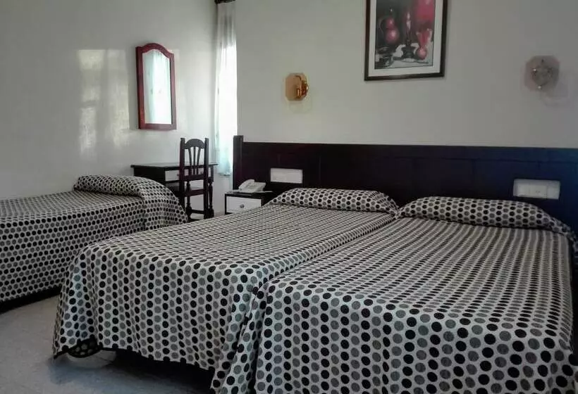 בית מלון כפרי Royal