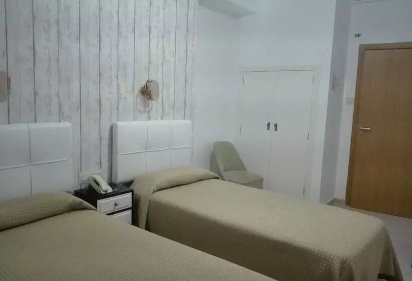 בית מלון כפרי Royal