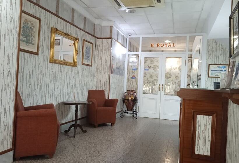 هتل Royal