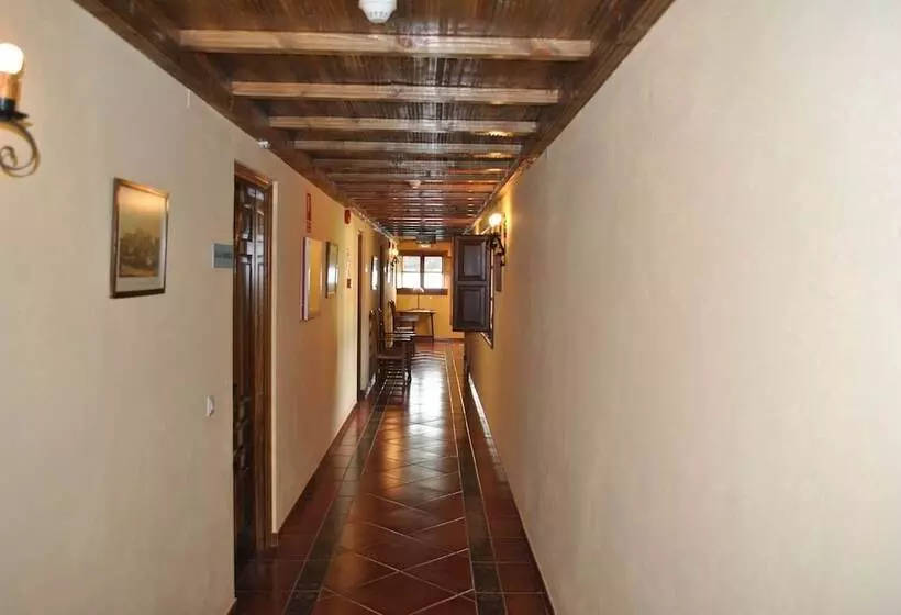 田舎風ホテル El Refugio De Juanar