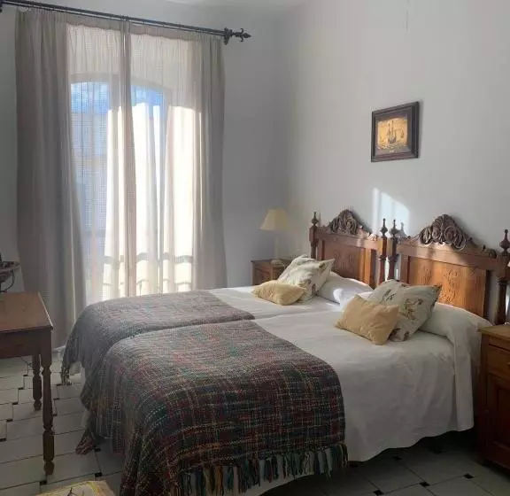 Сельский отель Entreolivos