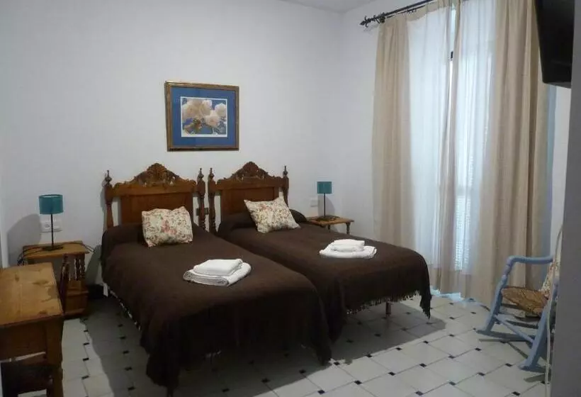 Сельский отель Entreolivos