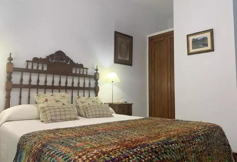 Сельский отель Entreolivos