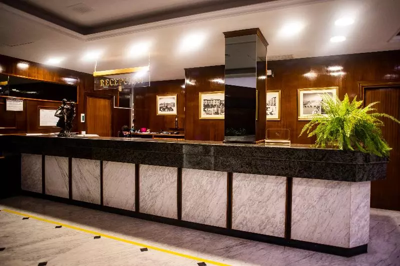 B&b Hotel Zaragoza Royal