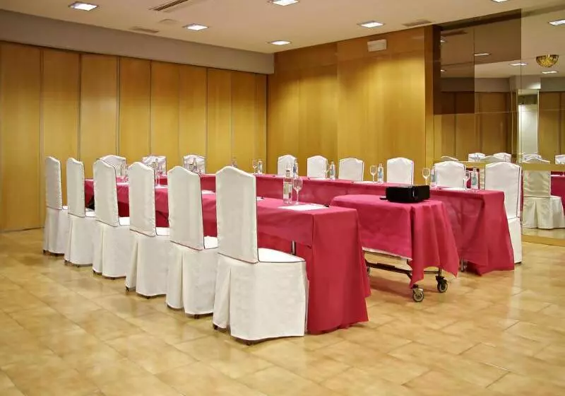 B&b Hotel Zaragoza Royal