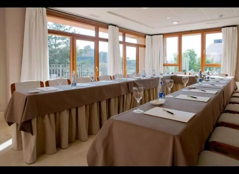 Parador De Puebla De Sanabria