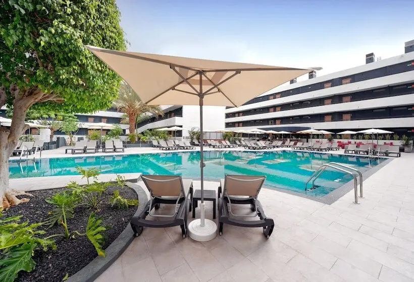リゾートホテル Hovima Suites Costa Adeje