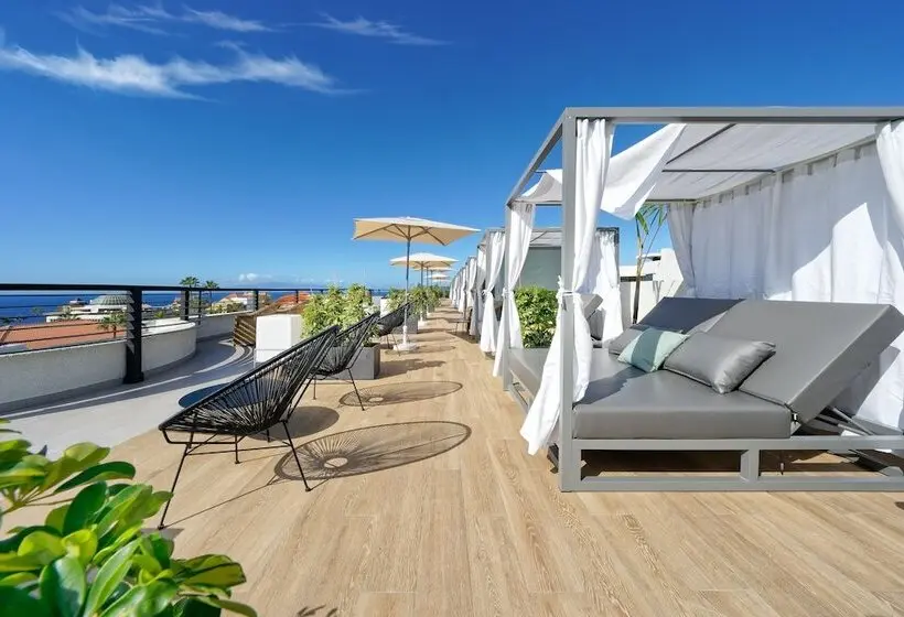 リゾートホテル Hovima Suites Costa Adeje