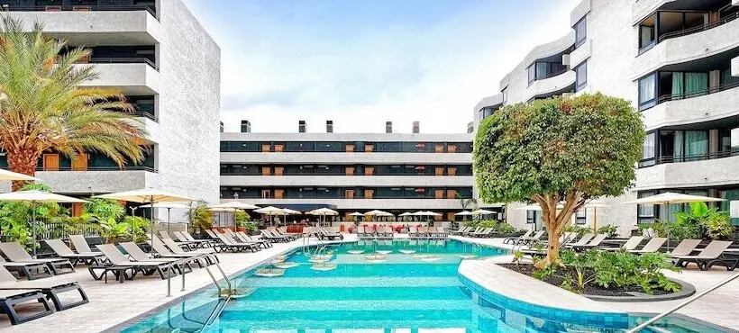 リゾートホテル Hovima Suites Costa Adeje