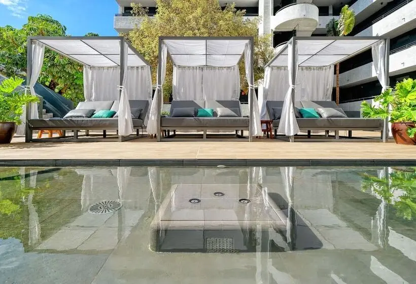リゾートホテル Hovima Suites Costa Adeje