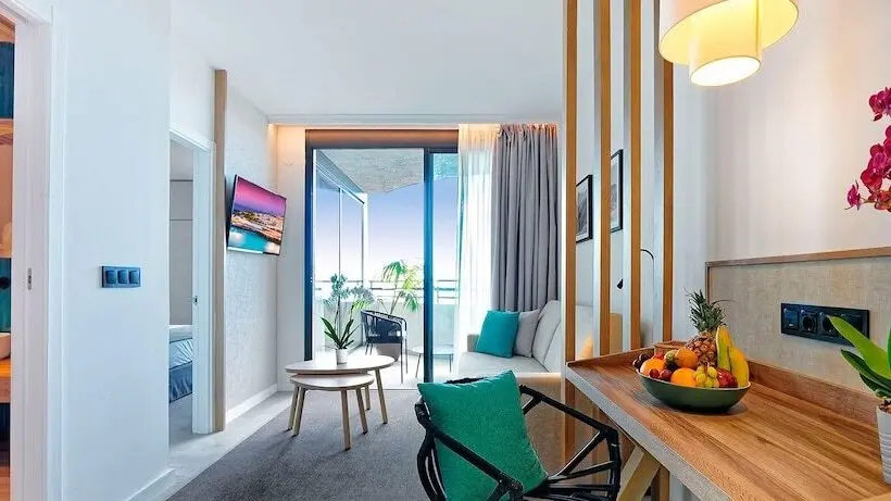 リゾートホテル Hovima Suites Costa Adeje
