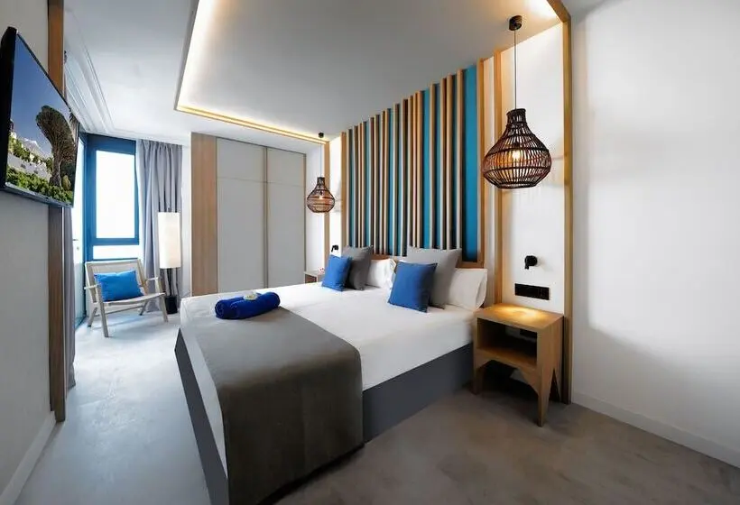 リゾートホテル Hovima Suites Costa Adeje