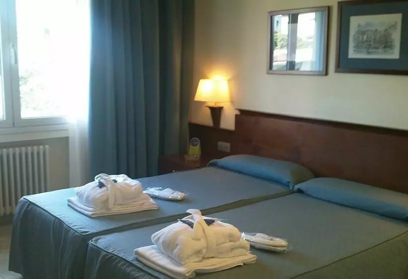 Hotel Hipócrates Cur