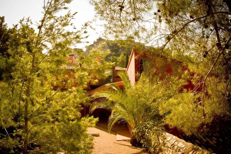 簡易ホテル Montsant