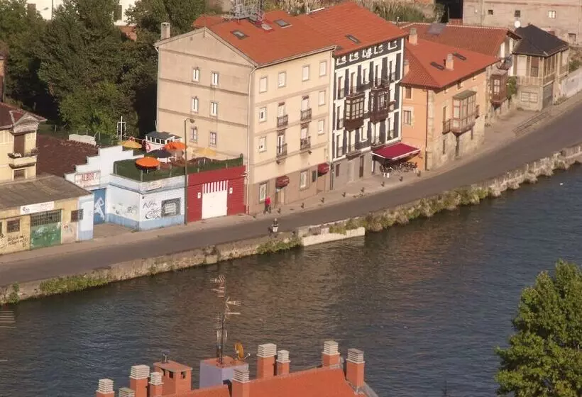 Hostal Ria De Bilbao