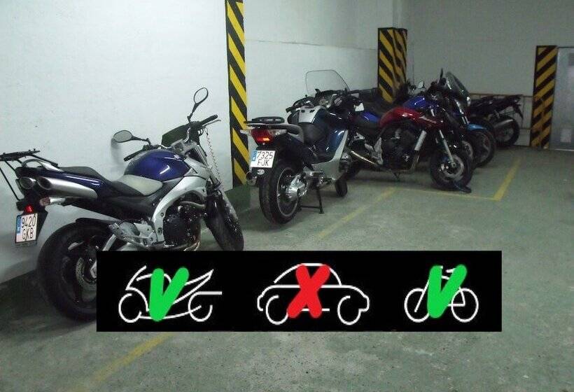 פונדק Ria De Bilbao