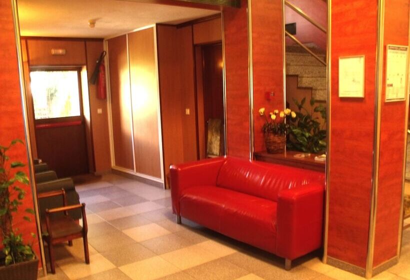 פונדק Ria De Bilbao