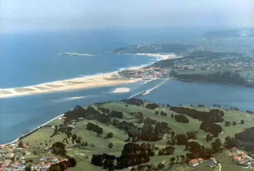 בית מלון כפרי Alemar