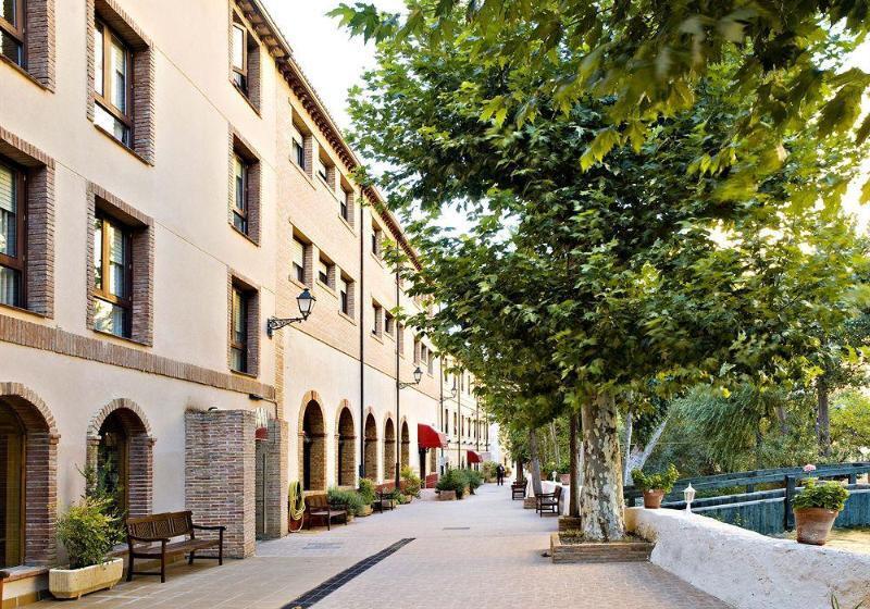 هتل Balneario De La Virgen