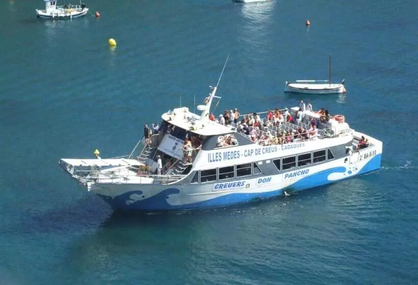 هتل Canyelles Platja