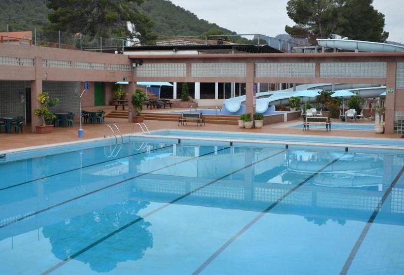 هتل Complejo Turistico La Pinada