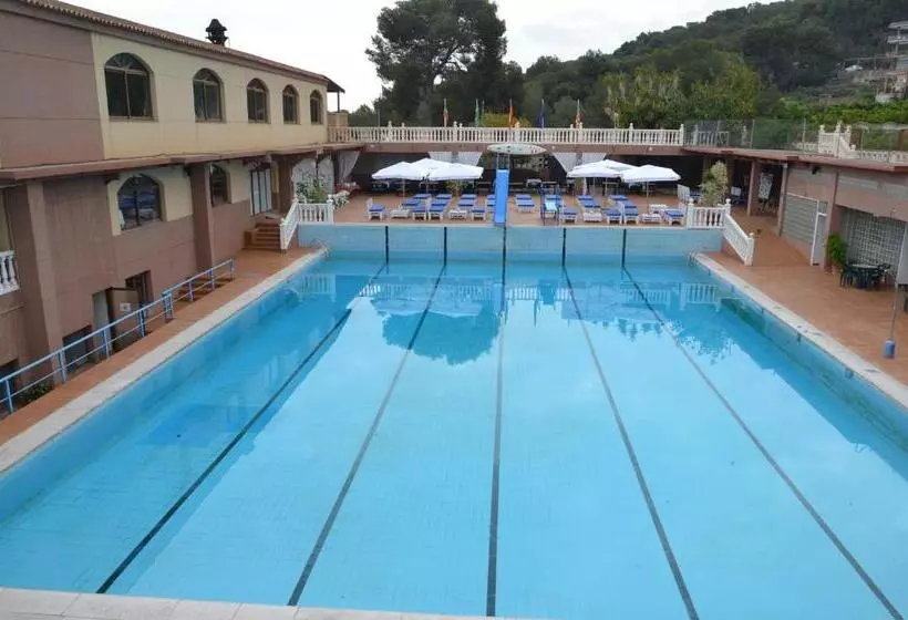 Hotel Complejo Turistico La Pinada