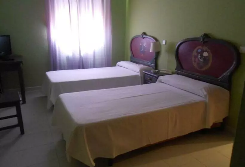 בית מלון כפרי Hostal Burgos