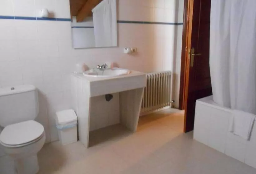 בית מלון כפרי Hostal Burgos