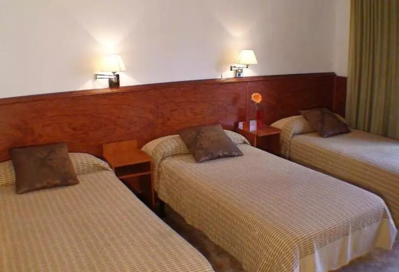 Отель Hostal El Carmen