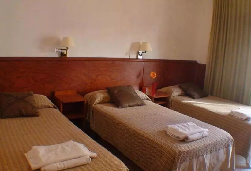 Отель Hostal El Carmen