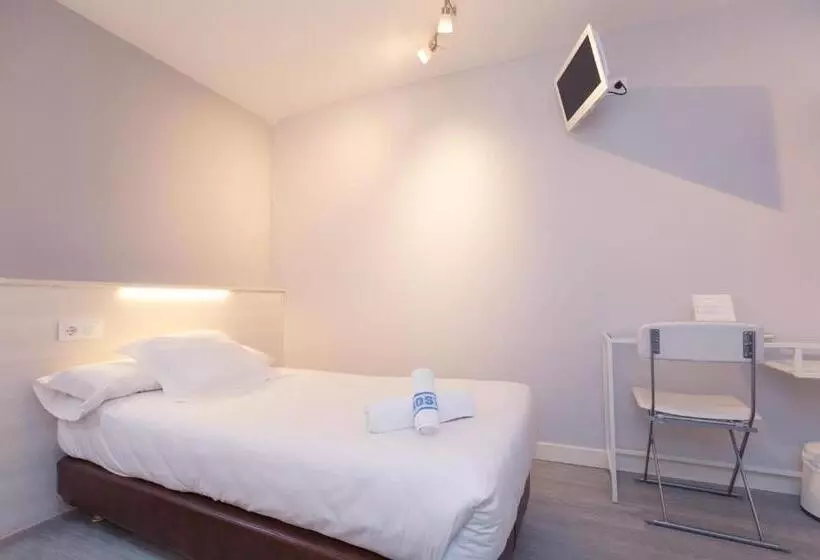 בית מלון כפרי Hostal Viena