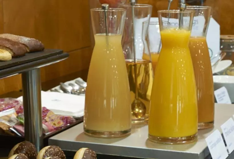 Hotel NH Ciutat De Reus