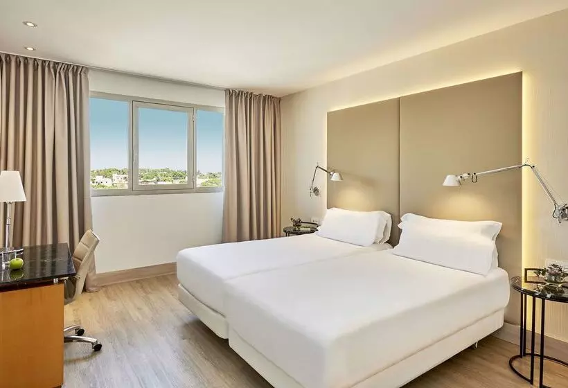 Hotel NH Ciutat De Reus